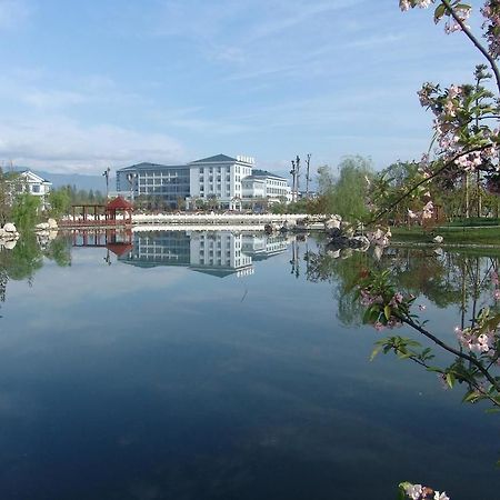 Jingyue Lake Hotel Dujiangyan Εξωτερικό φωτογραφία
